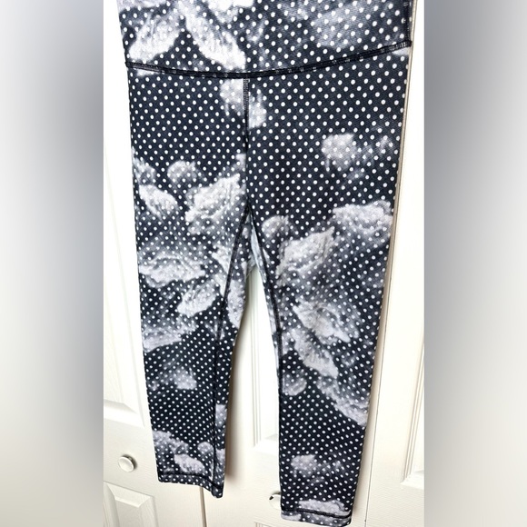 LULULEMON Wunder Under Crop Leggings Pants Dottie Dream Rose Polka Dot Tights - Picture 5 of 11